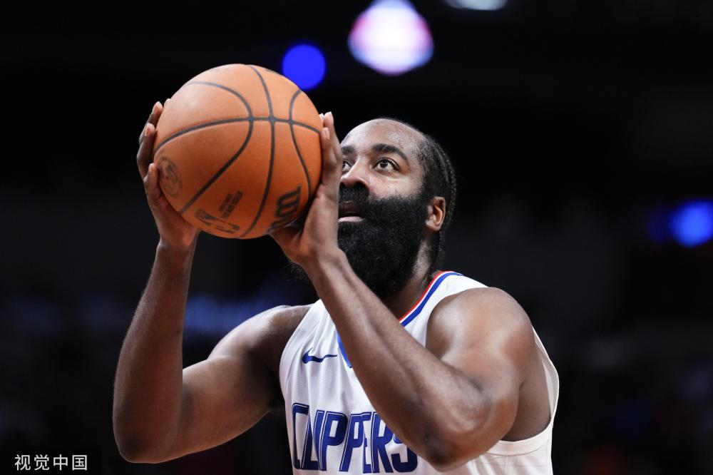 他在比赛中 他在比赛中